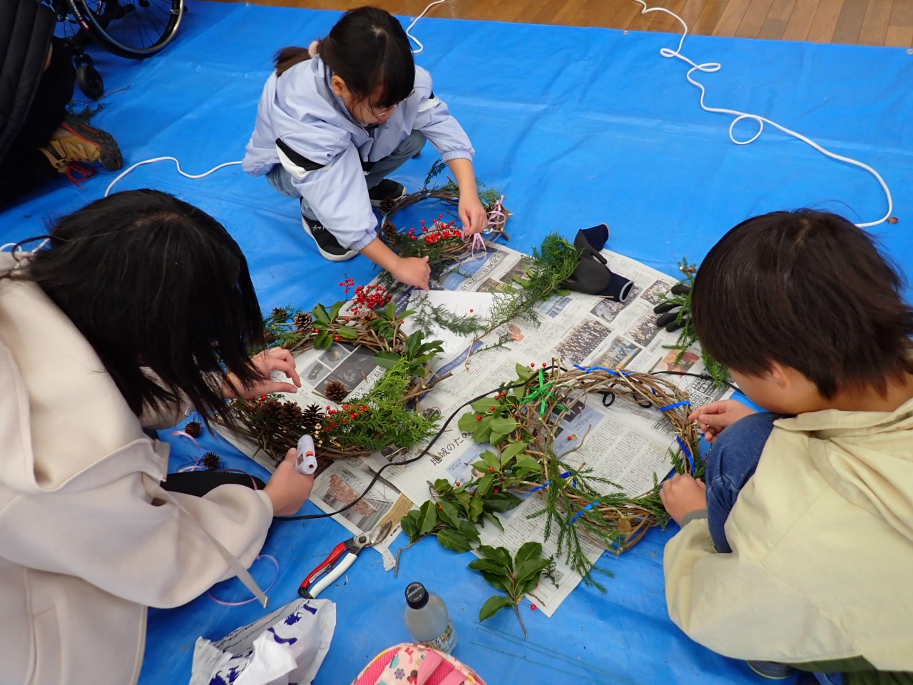 体験イベント「クリスマスリース作り」