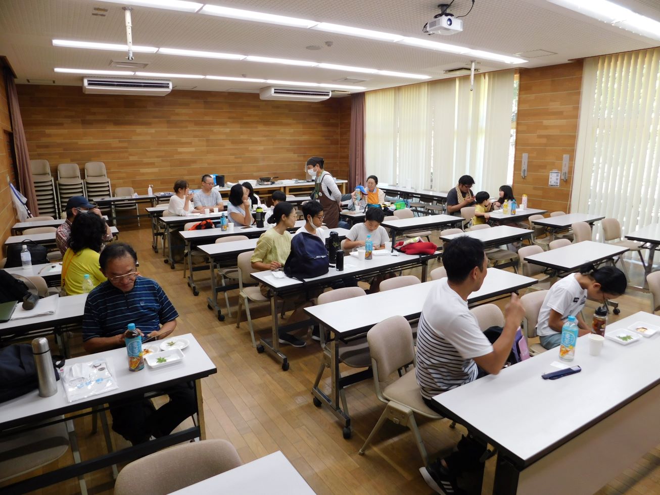 「今年の夏はセミグルメ!」実施しました。
