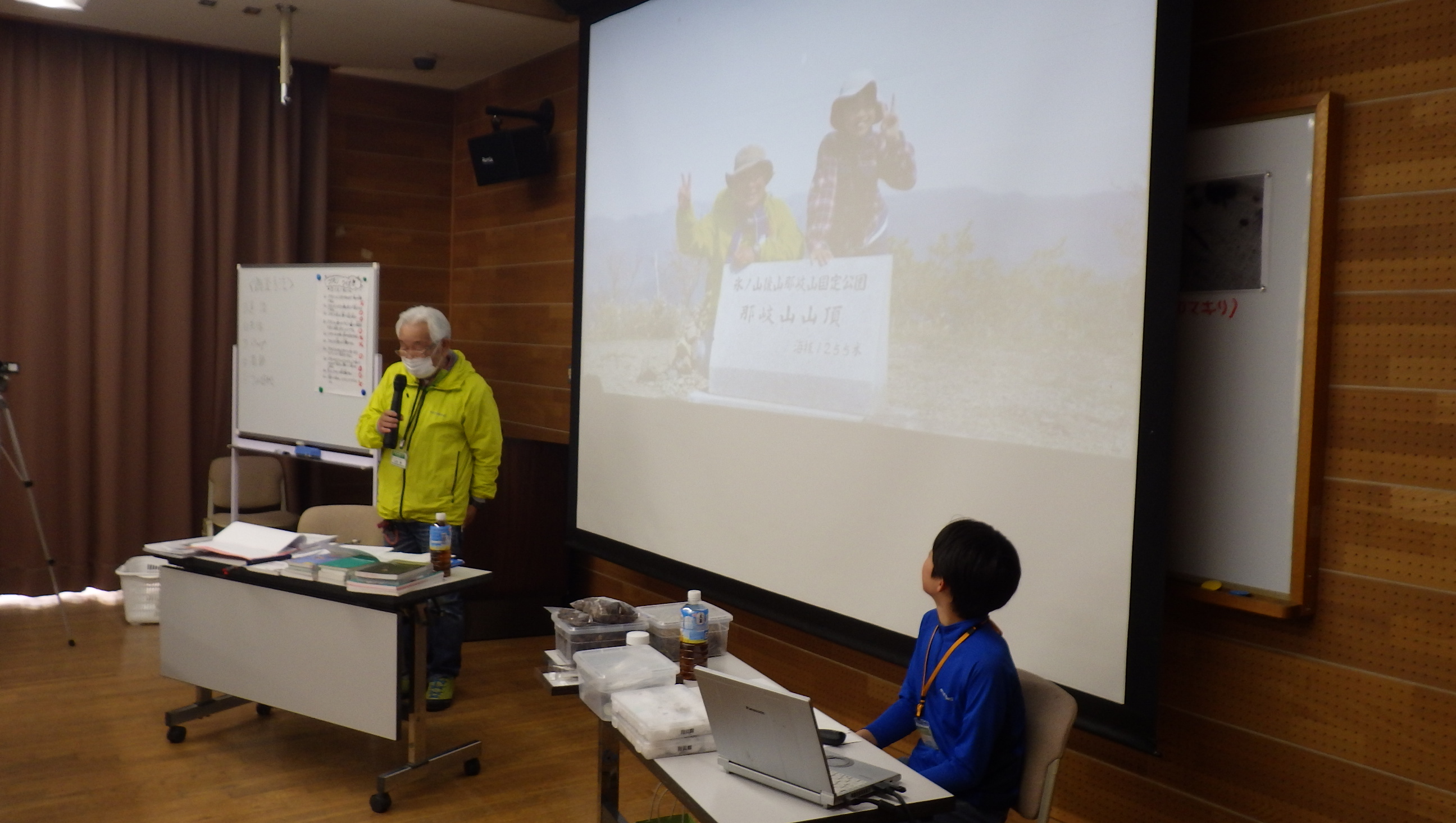 僕が見つけた岡山の生きもの企画展トークショー及びボランティア研修会
