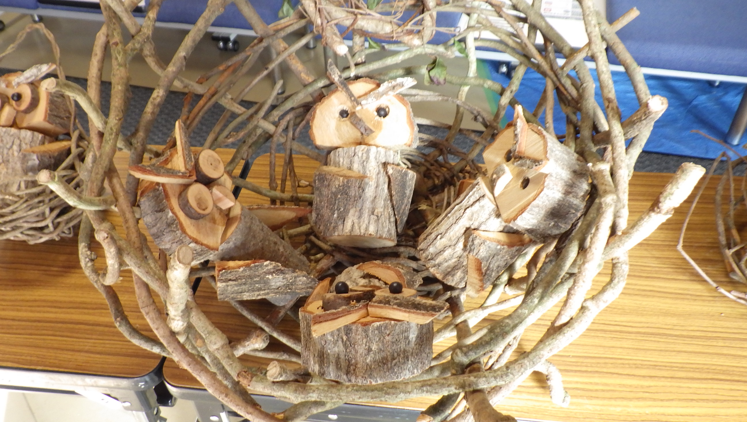フジカゴ作りとカワイイ展示をはんみょうクラブさんより